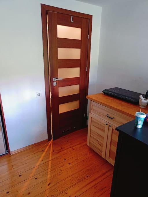 Apartment Centre *